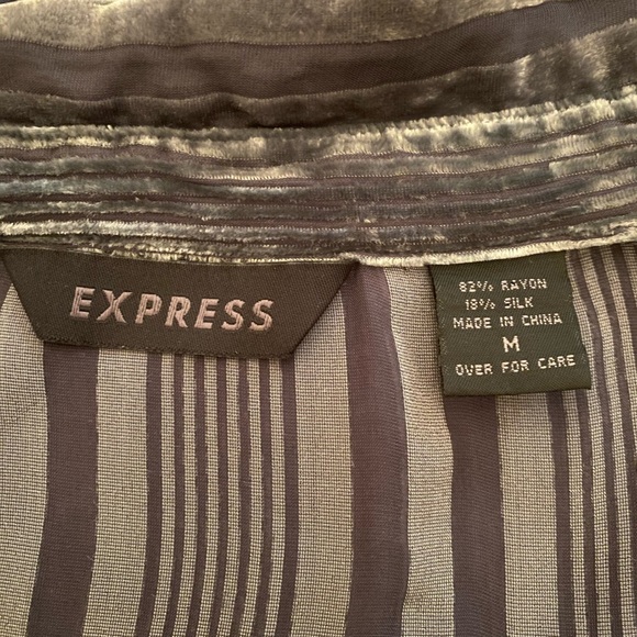 Express Velvet Pee-k-boo Blouse - Picture 8 of 8